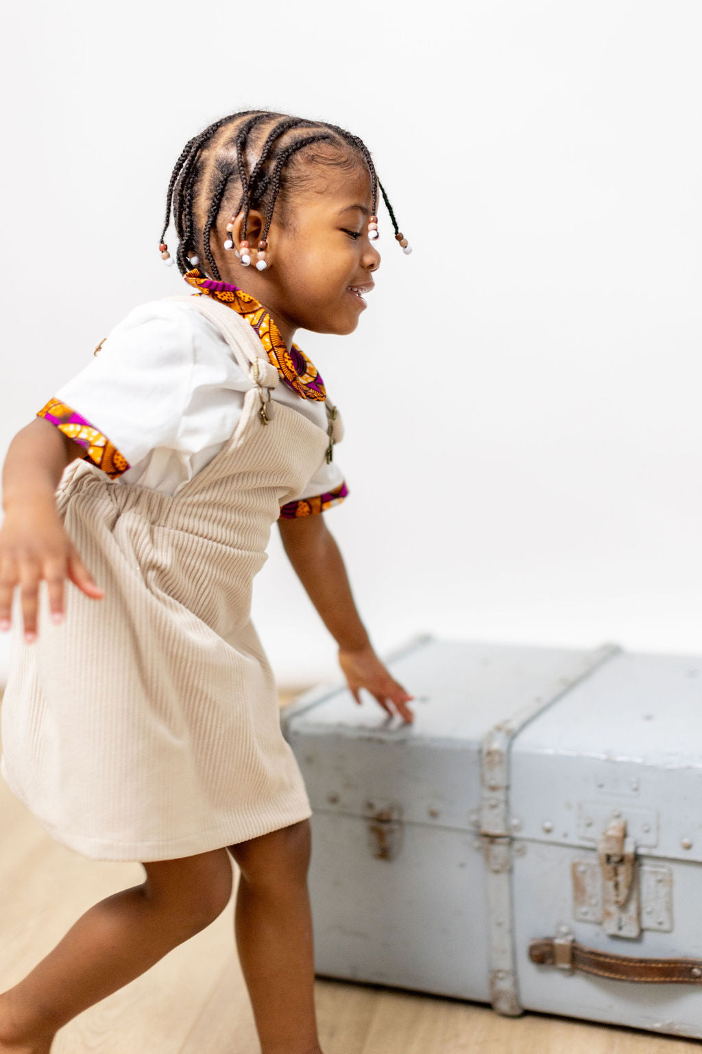 Lou - Wax blouse with Peter Pan collar